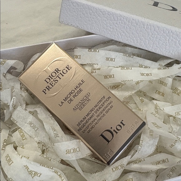 Dior Prestige La Micro-Huile de Rose - Advance Serum - 15 ml - Picture 3 of 4